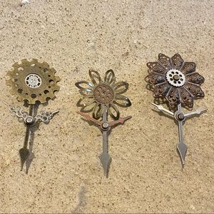 Set of 3 Steampunk Flower Pins